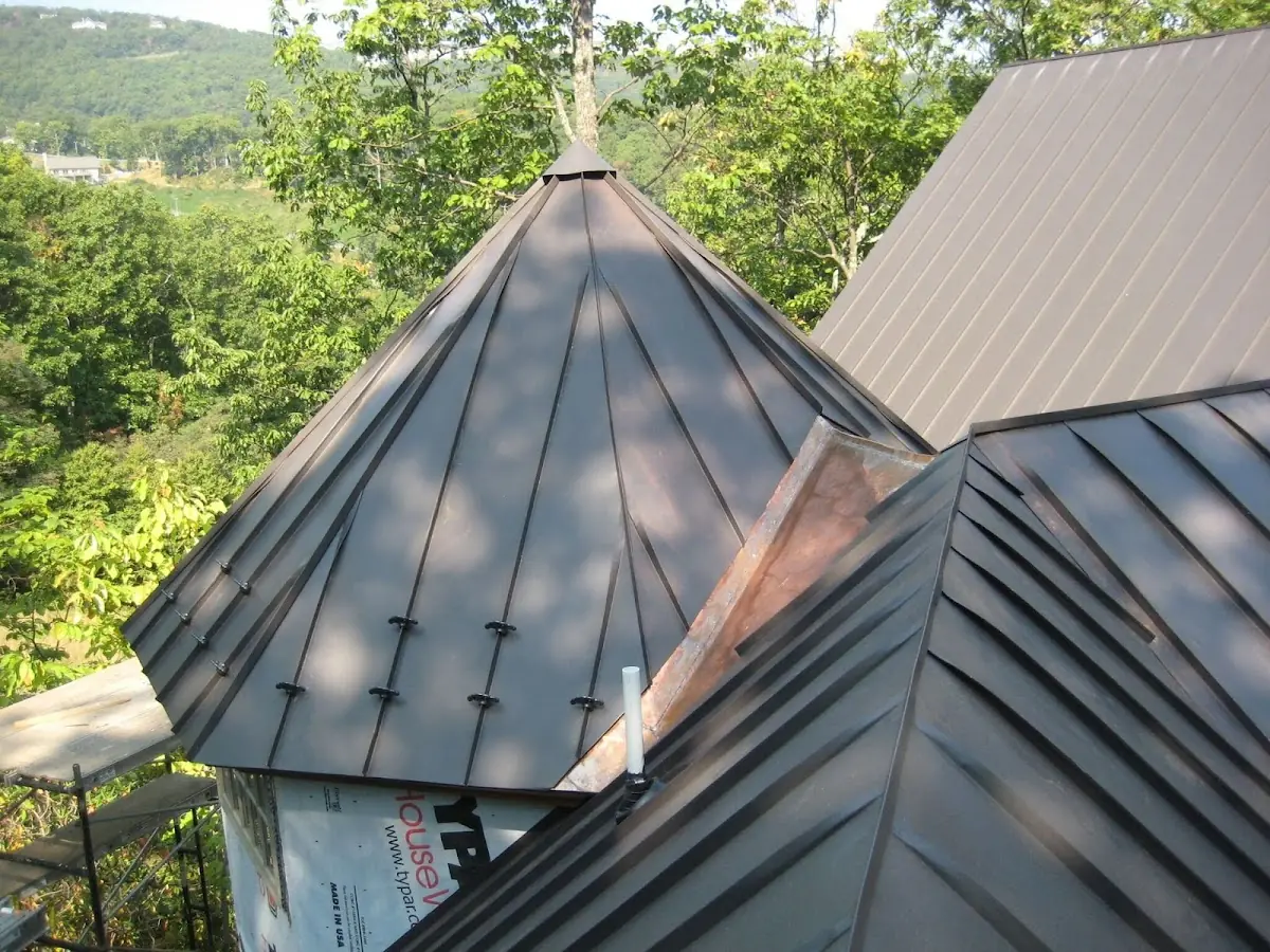 Professional Gutter Cleaning by Craftsman Roofing in Cottage Grove