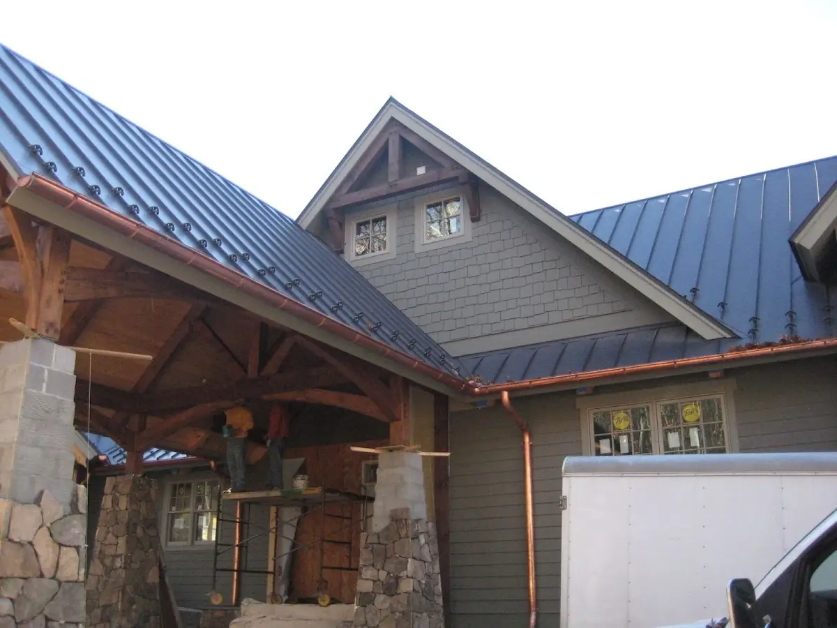 Craftsman Roofing team delivering quality roofing work in Cottage Grove